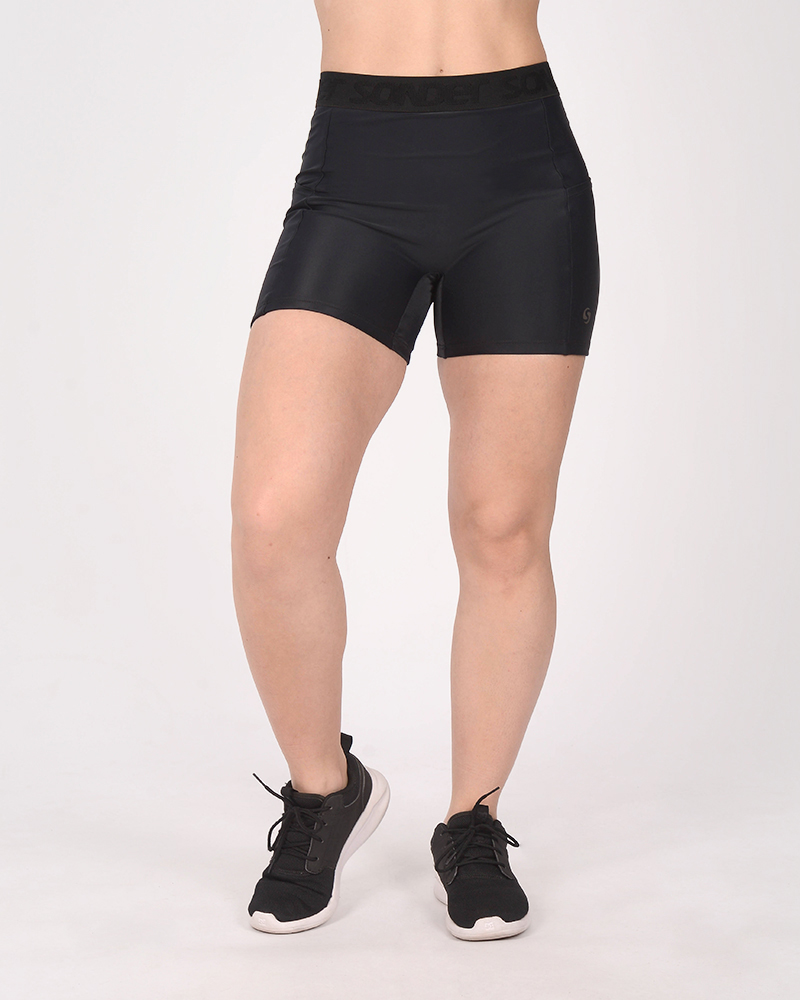 Short sin tiro de LYCRA satinada negra