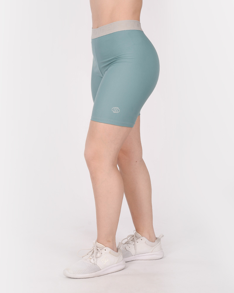 Ciclista corta de LYCRA satinada verde seco