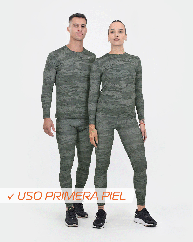Calza térmica unisex de microfibra estampada camo verde con proceso sense
