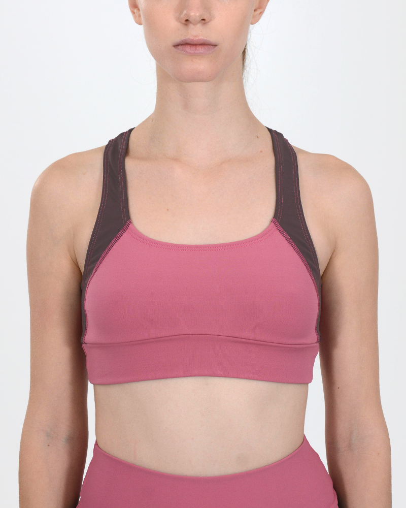 Top de LYCRA opaca magenta con recortes combinados