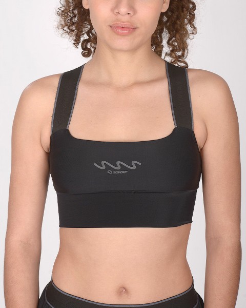 Top de LYCRA negro con espalda en V