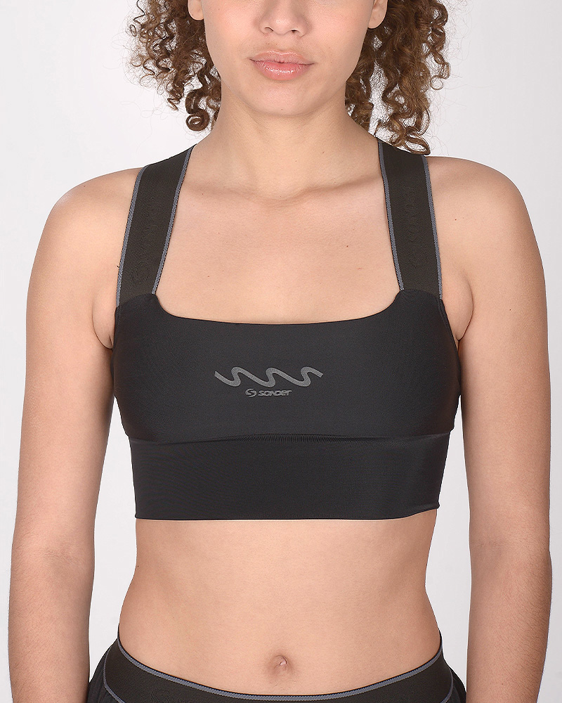 Top de LYCRA negro con espalda en V