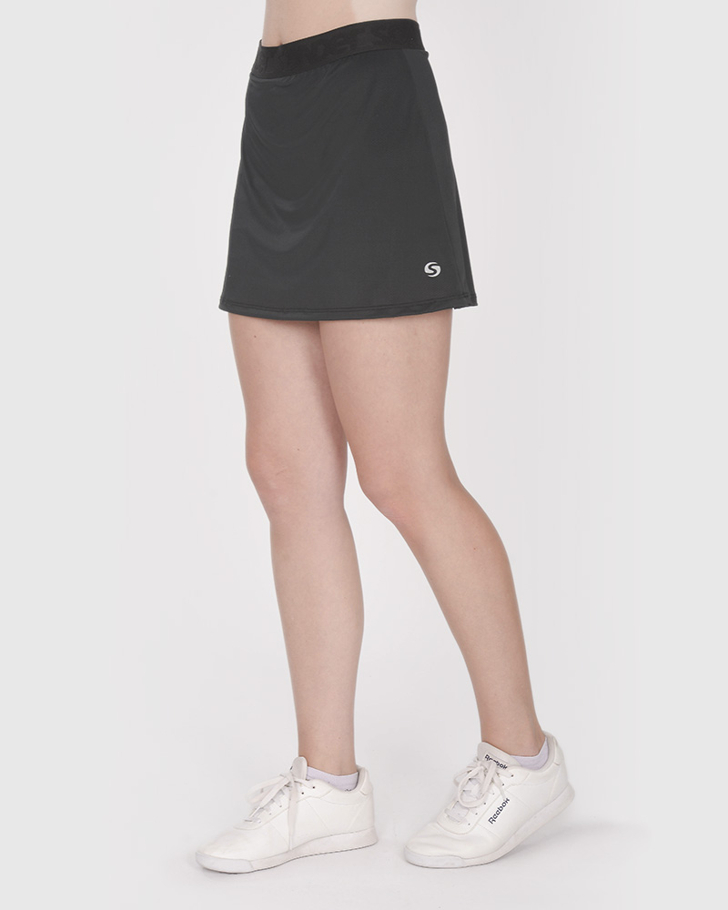 Pollera short de poliéster calado negro
