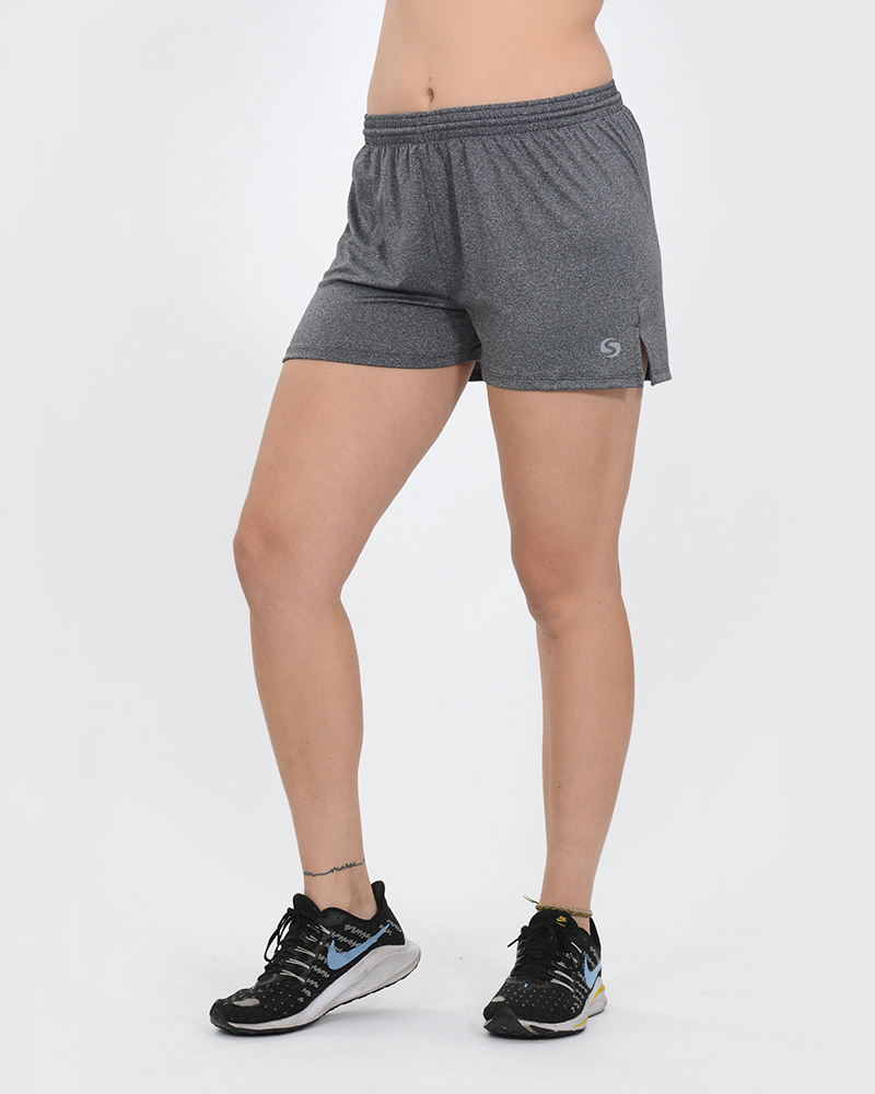 Short de microfibra liviana gris melange con tajo