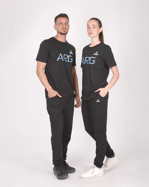 Remera de jersey negro estampa Argentina