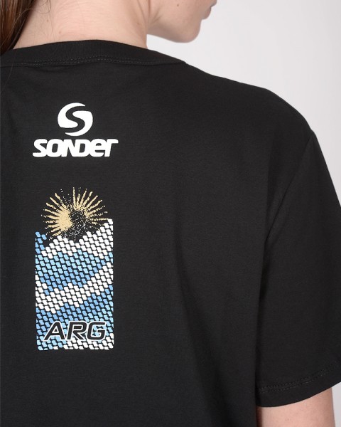 Remera de jersey negro estampa Argentina