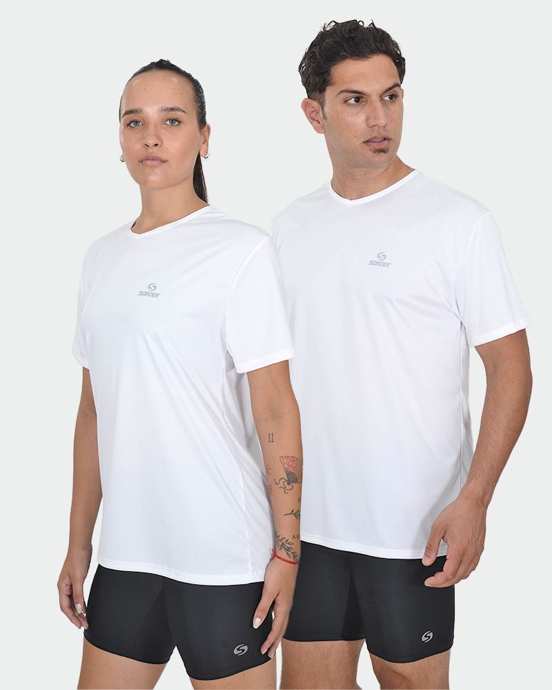 Remera clásica de poliéster liso blanca