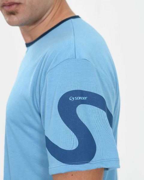 Remera de jersey viscosa poliéster aero