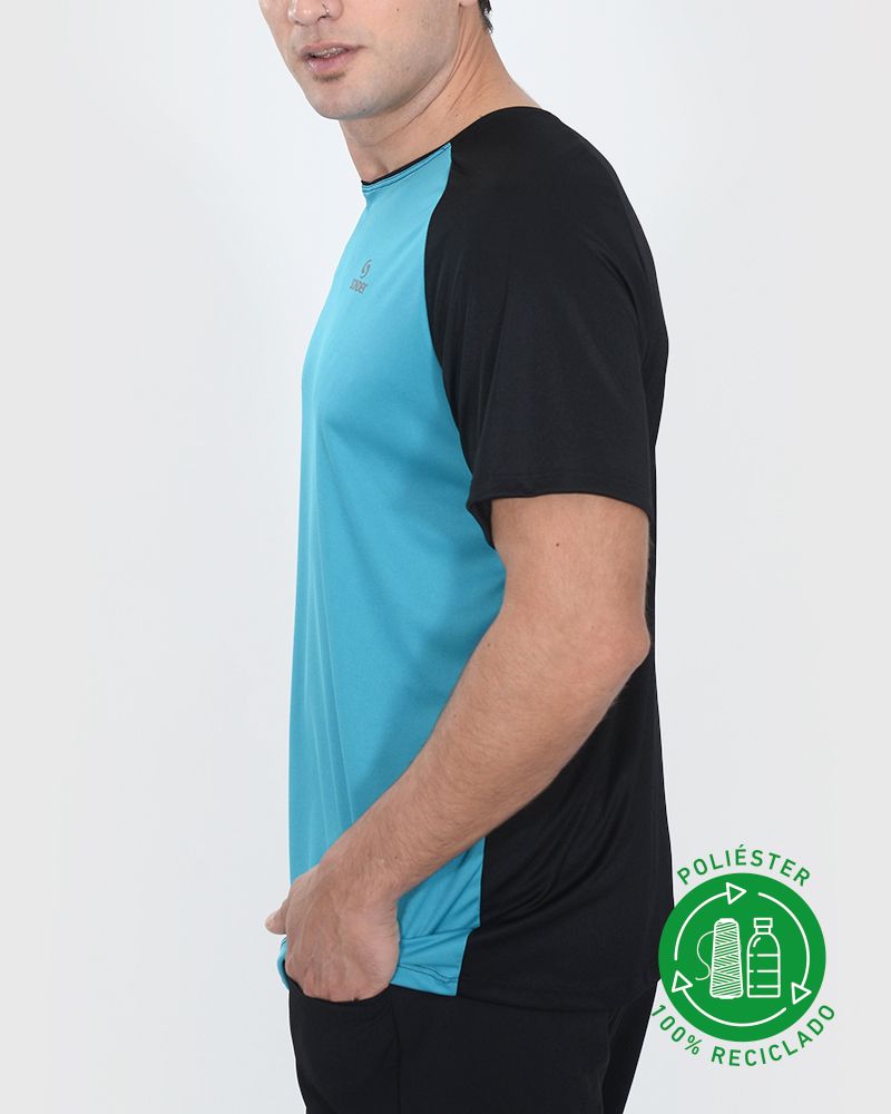 Remera de poliéster reciclado antibacterial turquesa combinada