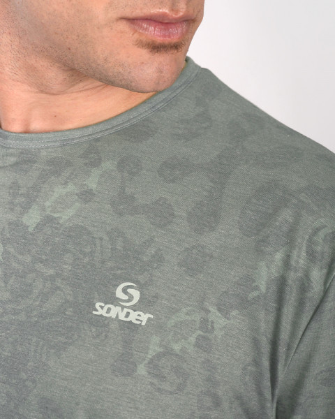Remera de jersey Senda Camo