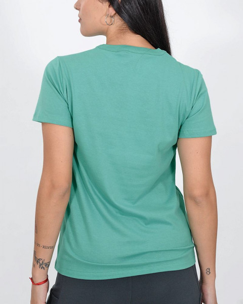 Remera de jersey verde seco con cuello cerrado