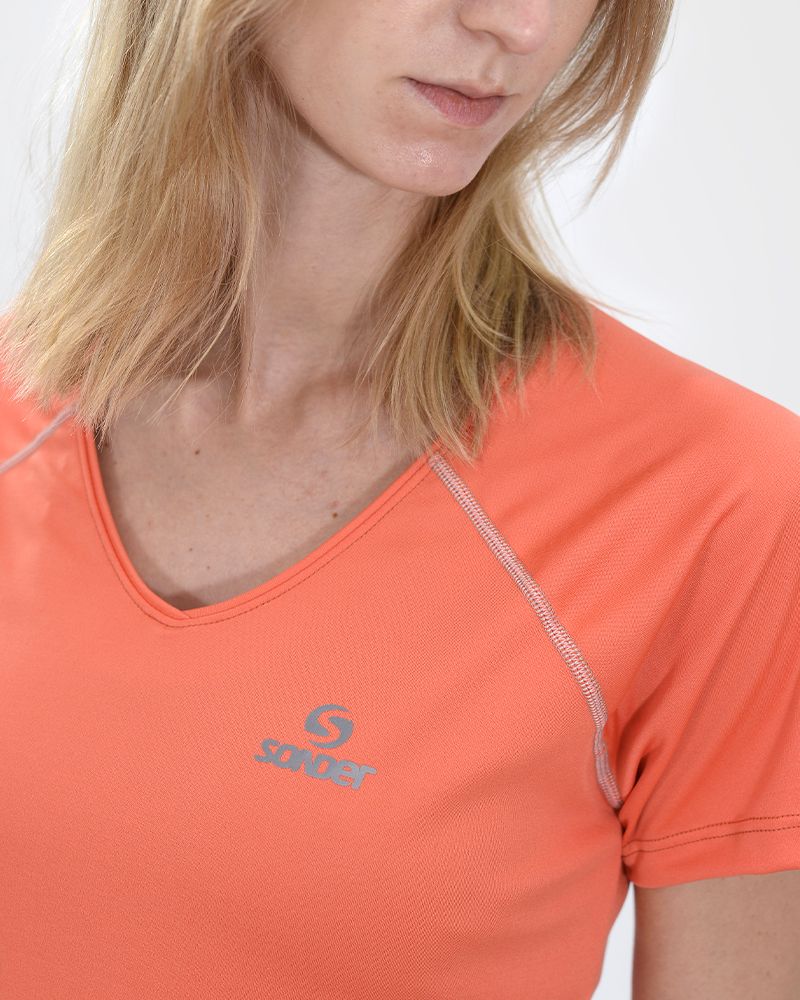 Remera de poliéster liso naranja
