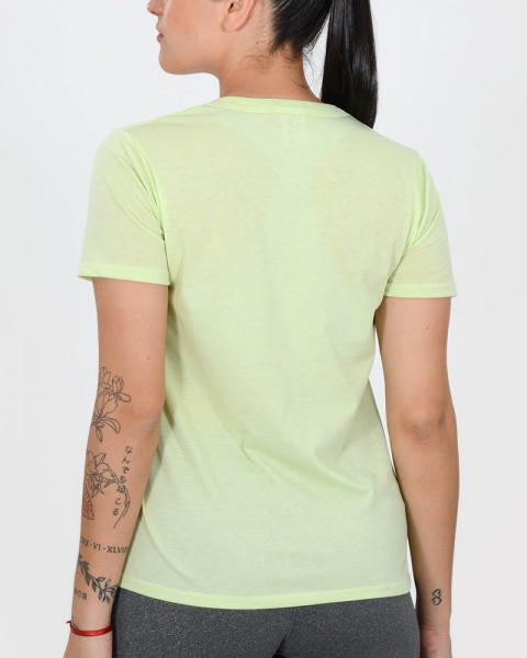 Remera de jersey liviano lima claro con estampa
