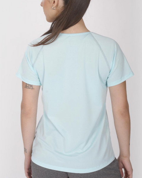 Remera de poliéster Neodry celeste
