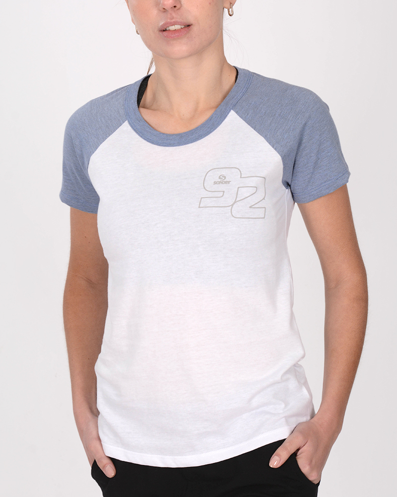 Remera de jersey blanca combinada con mangas melange