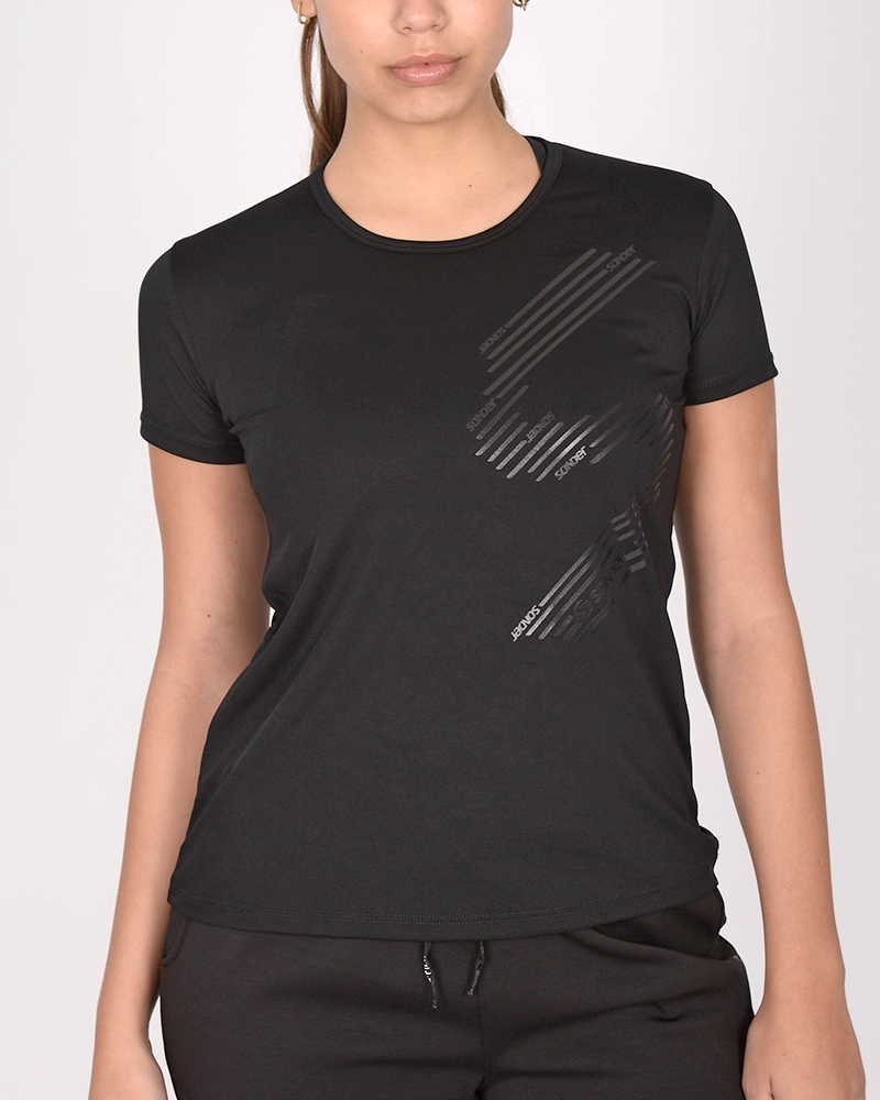 Remera de poliéster Neodry negro con estampa
