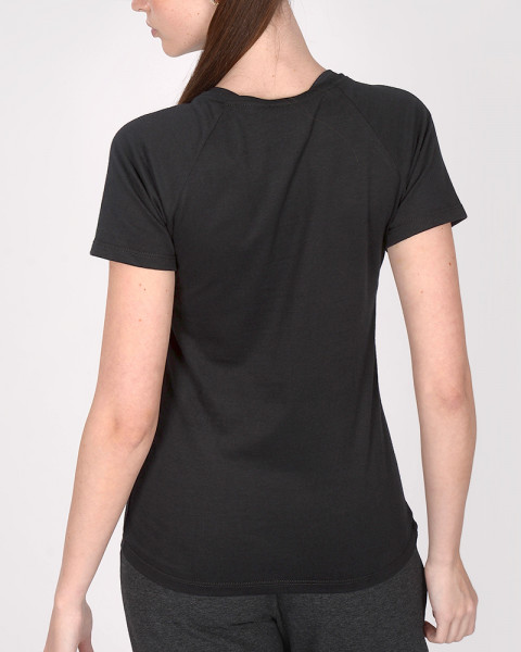 Remera escote en V de jersey negro gastado