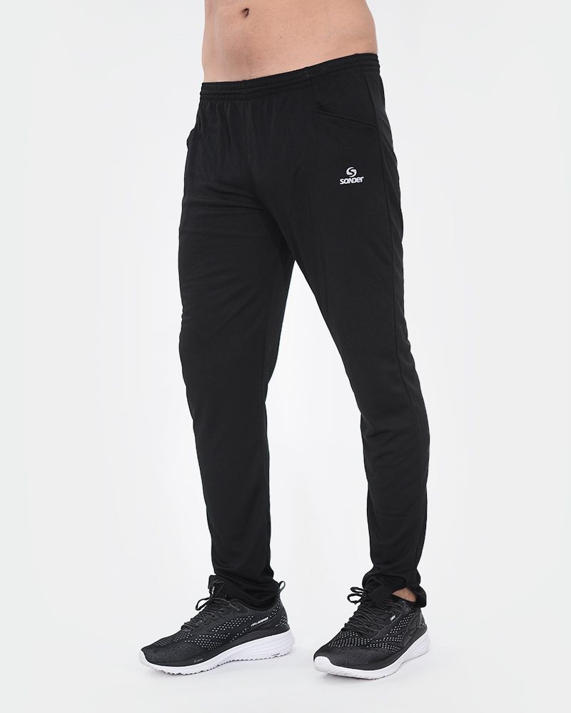 Pantalón angosto de tela fantasía negro