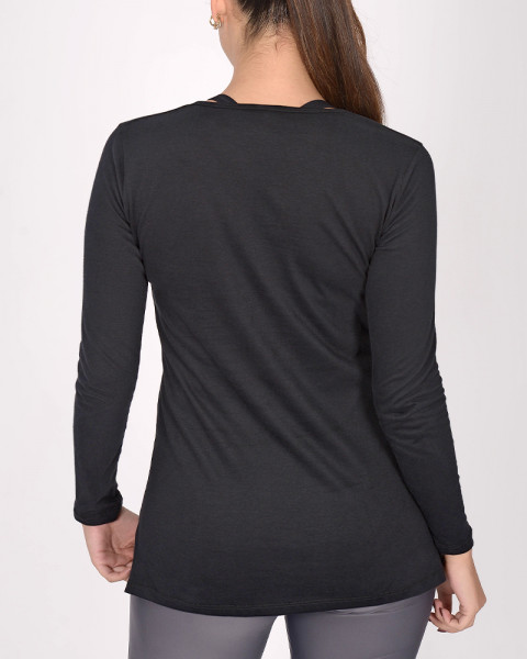 Remera suelta de jersey negro gastado con estampa