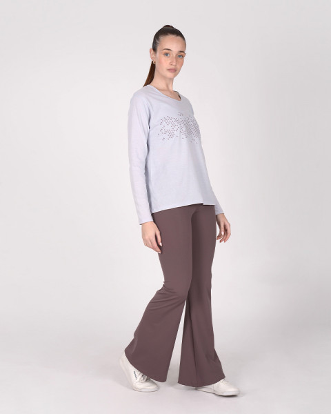 Remera suelta de jersey lila con estampa