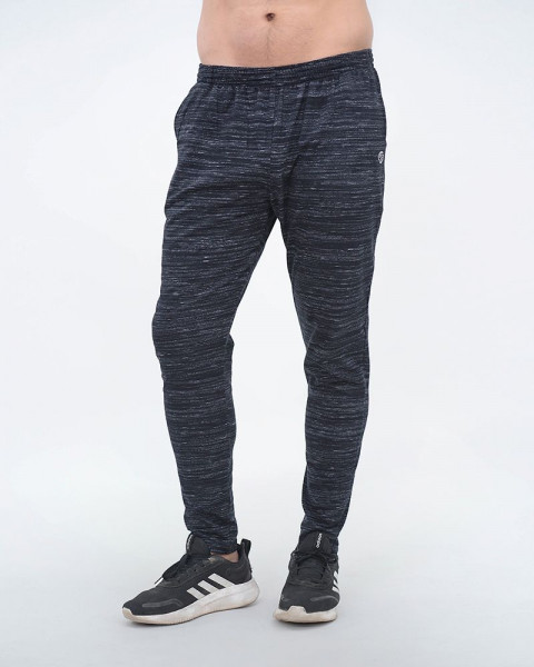 Pantalón chupín de rústico liviano negro