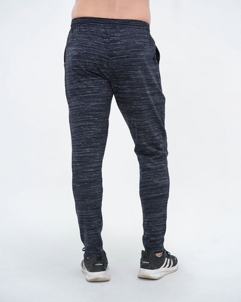 Pantalón chupín de rústico liviano negro