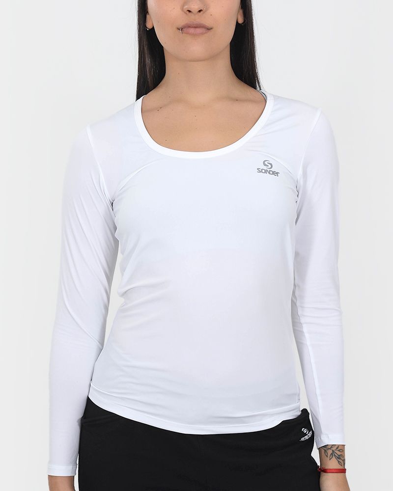Remera térmica escotada con proceso sense blanca