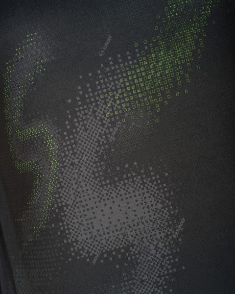 Remera larga de poliéster NEODRY estampado Nexo Negro