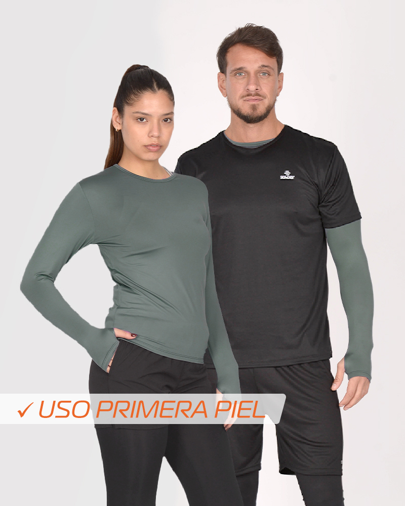 Remera térmica unisex verde cemento