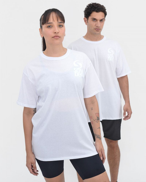 Remera oversize unisex blanca