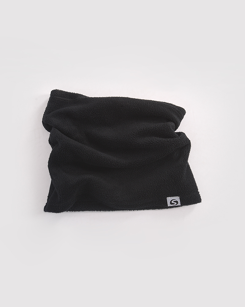 Cuello de micropolar negro