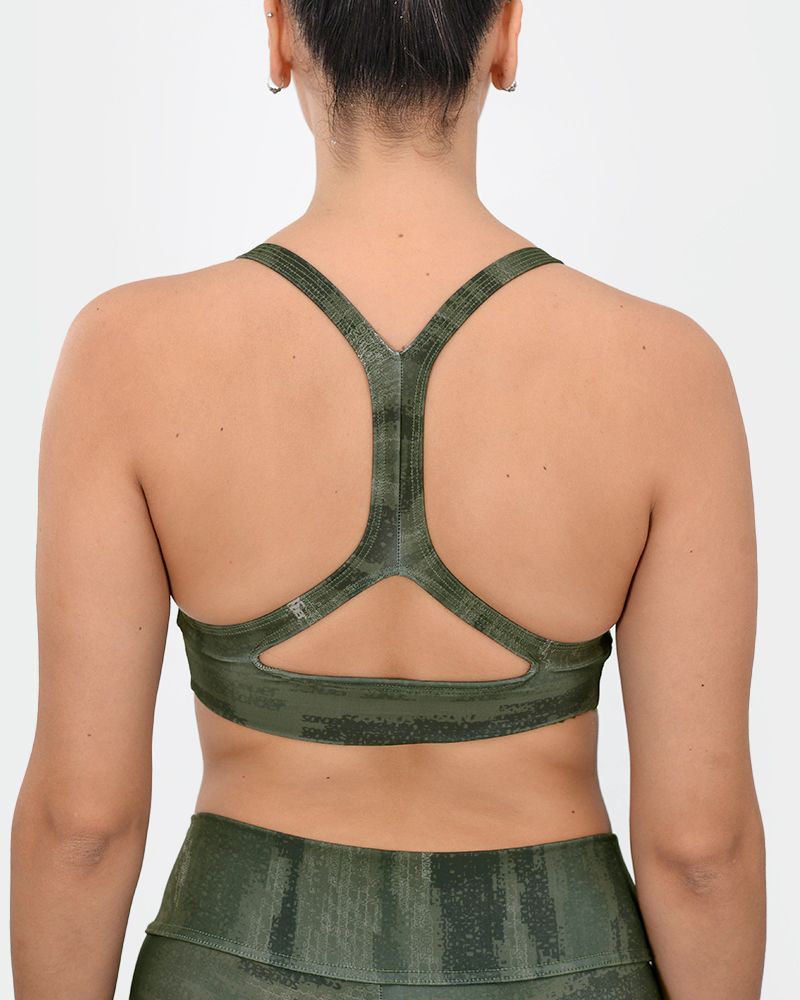 Top de LYCRA de seda estampada camo verde y crudo