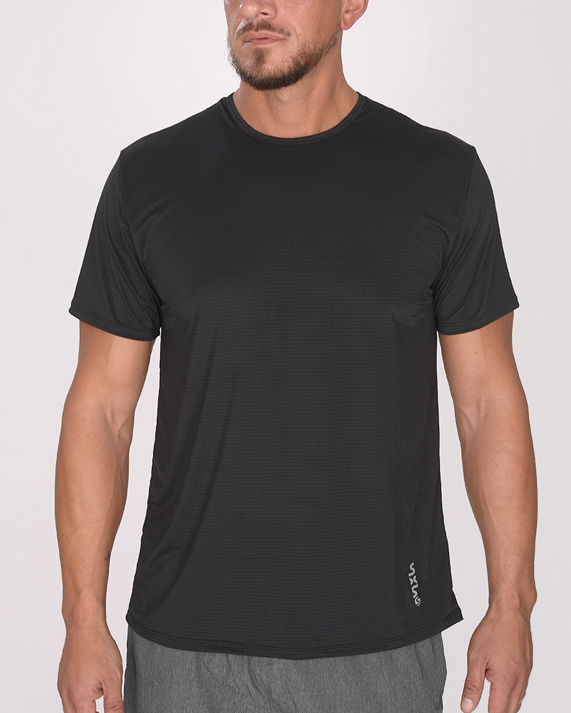 Remera clásica de poliéster tramado negra