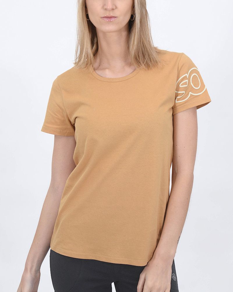 Remera clásica de jersey camel