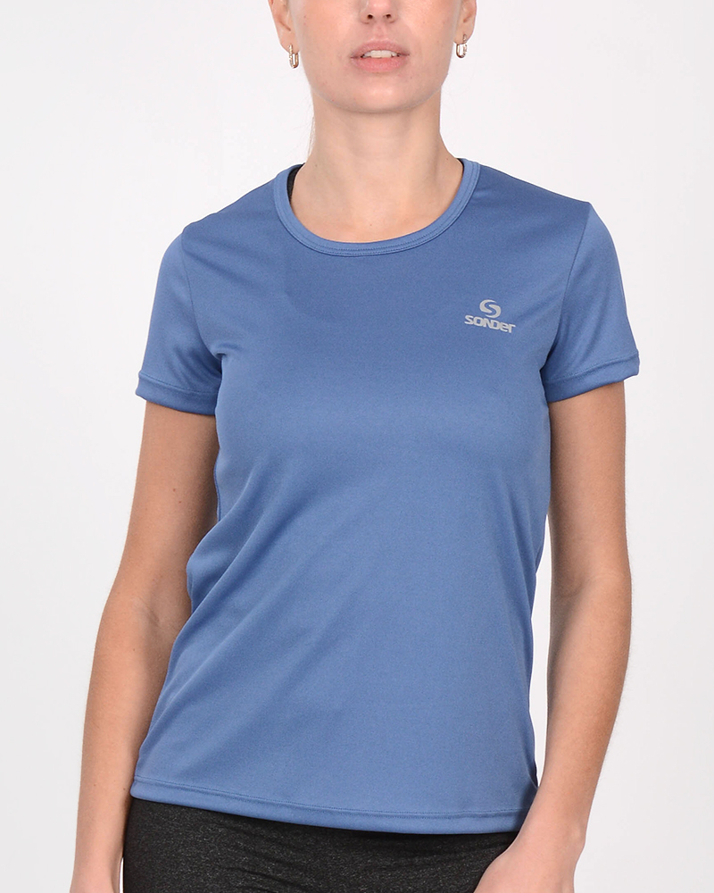 Remera de poliéster liviano aeronáutico
